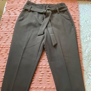 New York and Company, Women pants
